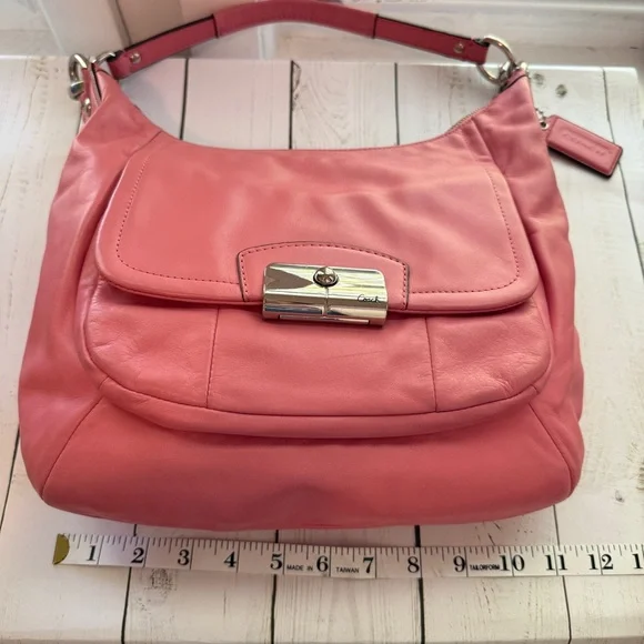 COACH | Pink Kristin Hobo Bag (F22306) - Picture 10 of 14
